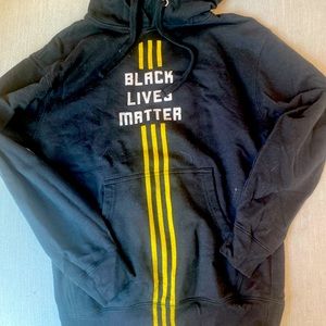 Sold—-> Huddie sweater